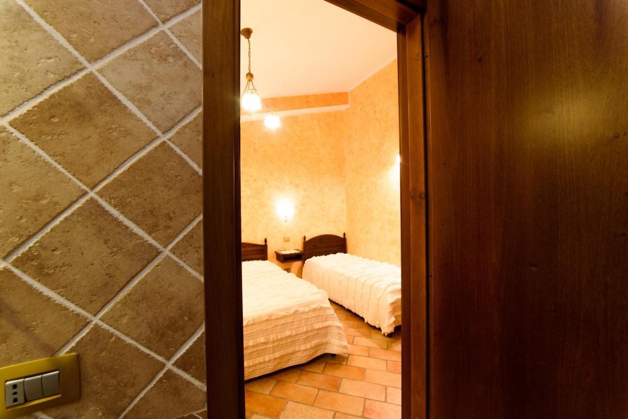 Vecchio Mulino Hotel Castel del Giudice Kültér fotó
